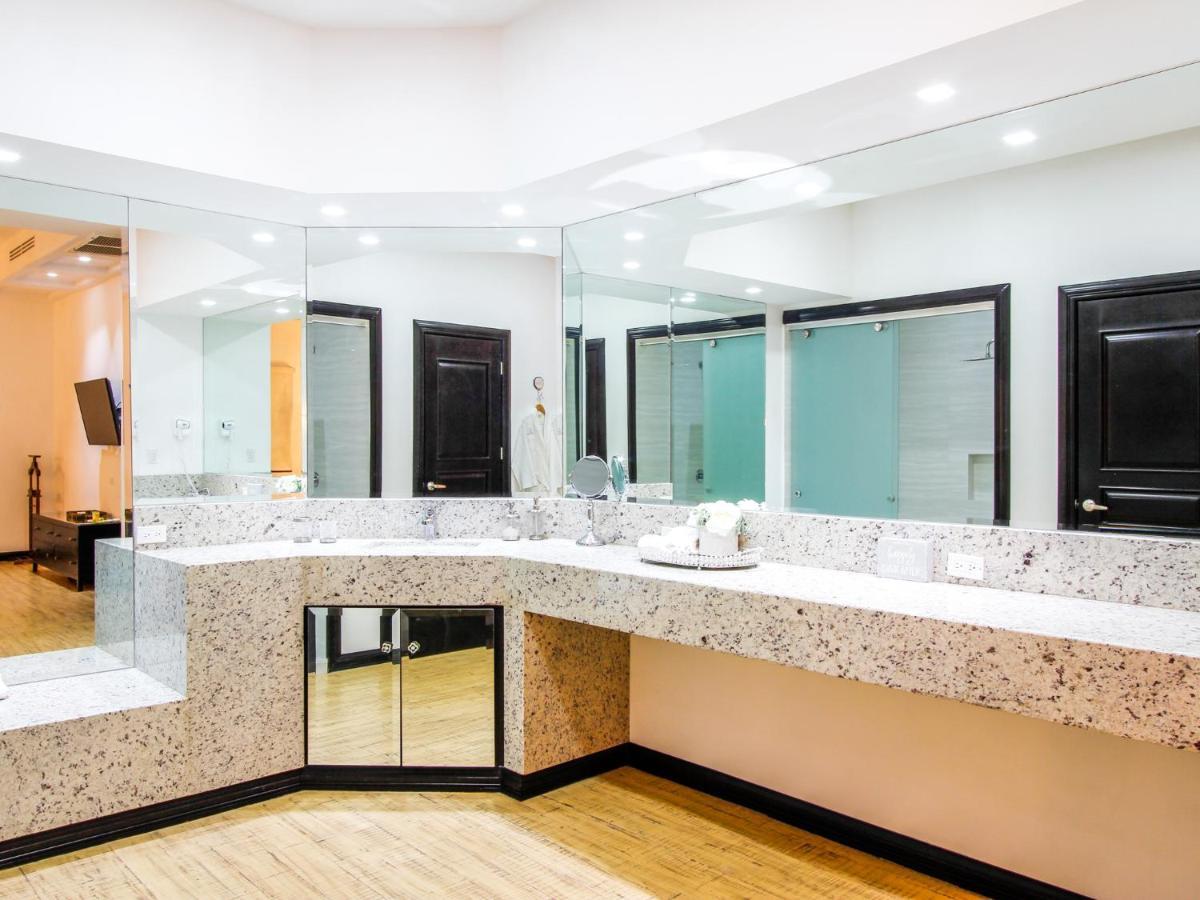 Hotel Boutique Villa Toscana Ермосільо Екстер'єр фото